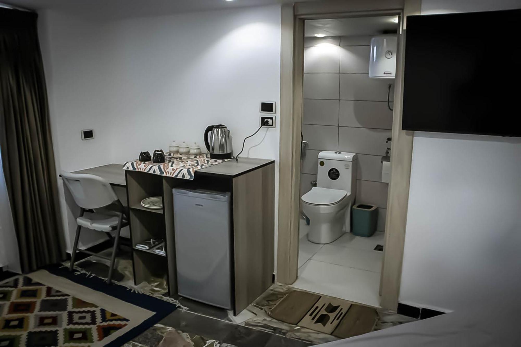 Celestia Boutique Inn - Boutique Stay Overlooking Jerash Ruins Jarash Værelse billede