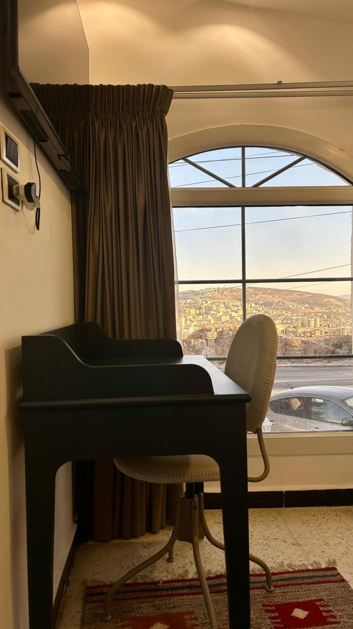Celestia Boutique Inn - Boutique Stay Overlooking Jerash Ruins Jarash Eksteriør billede